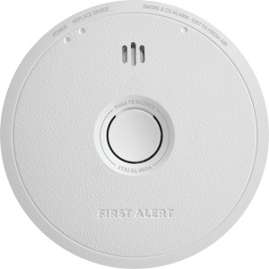 BRK BRK Hardwired Interconnectable Combination Smoke & CO Alarm with 10-Year Battery Backup - 360038 | Lowe's Pro Supply